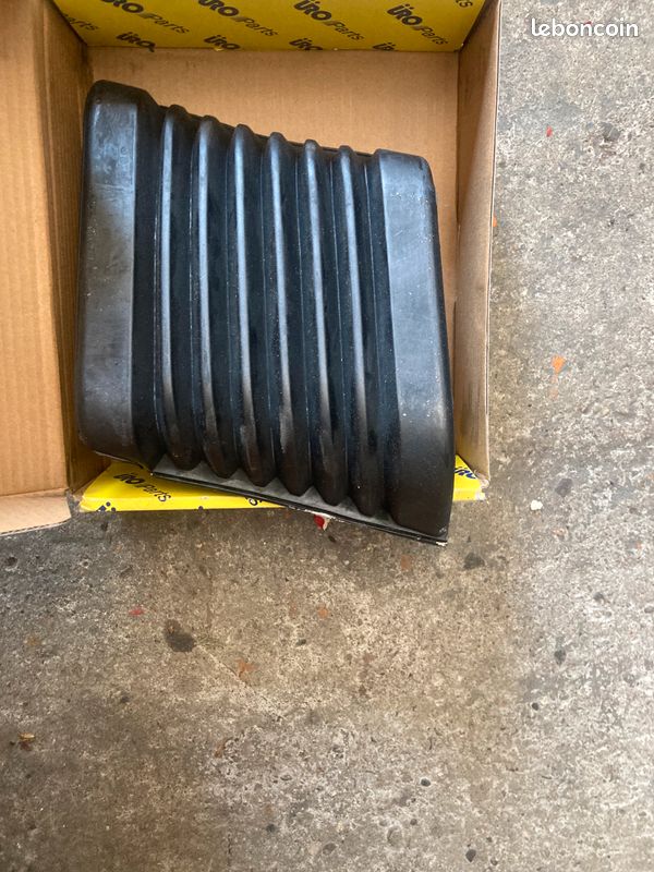 Soufflet de pare choc porsche 911 carrera 3,2 (image 1)