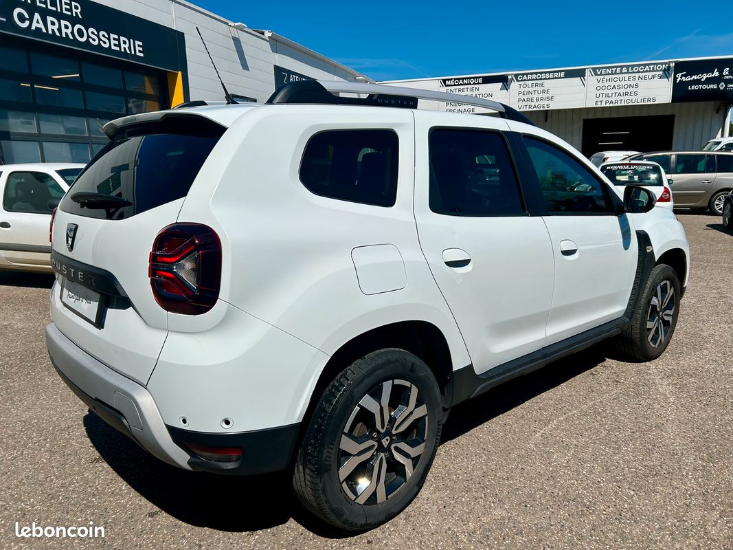 DACIA DUSTER Prestige + Blue dCi 115 4x2 (image 3)