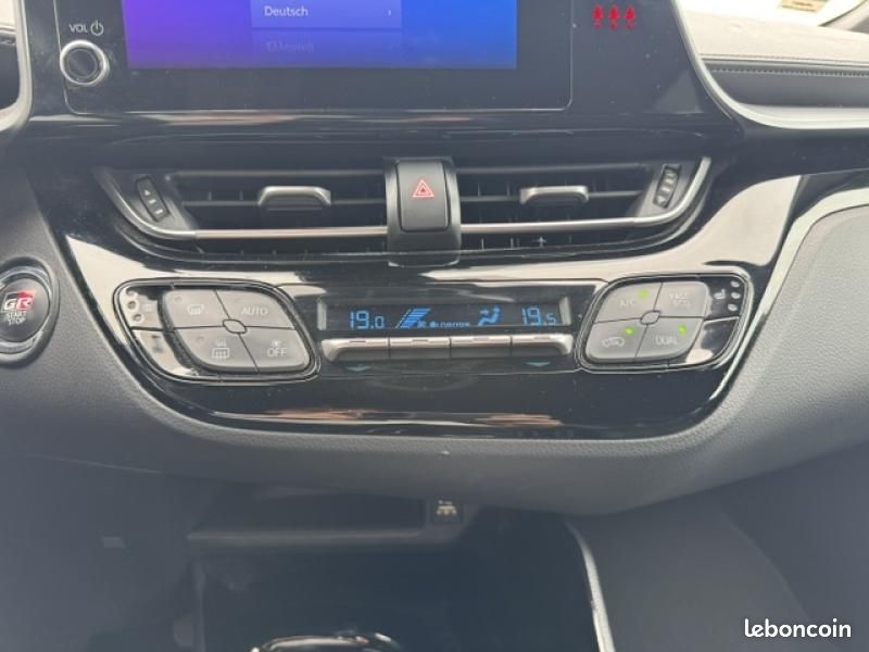 Toyota C-HR 1.8 Hybride 122ch GR Sport E-CVT (image 23)