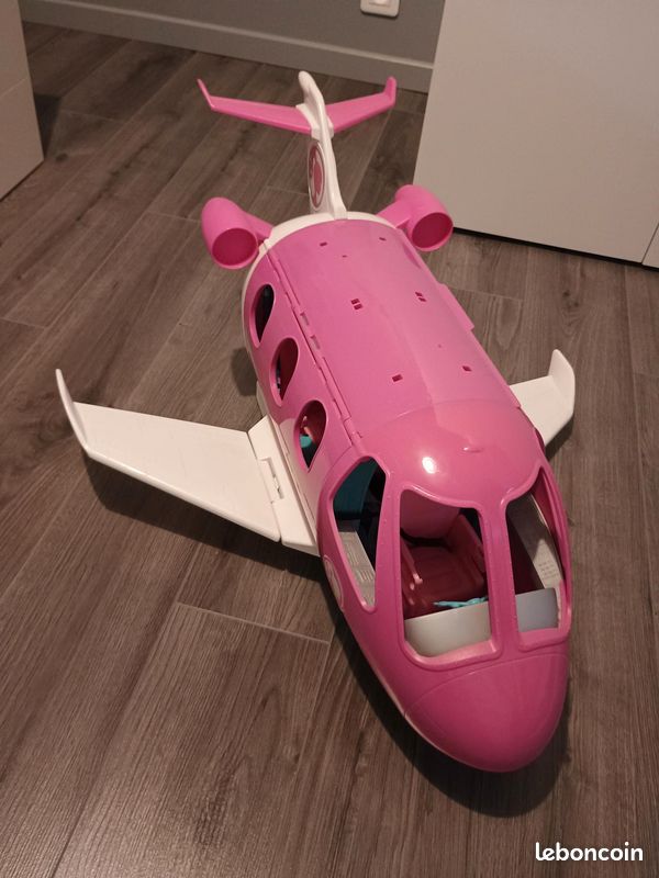 Avion de Barbie (image 1)