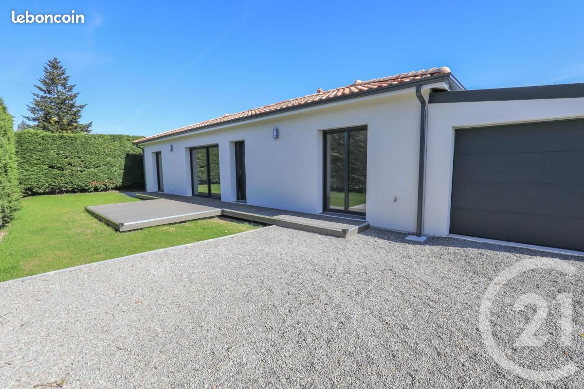 Maison 4 pièces 90 m² · à Le Taillan-Médoc · 90 m² · 1 581 €/mois