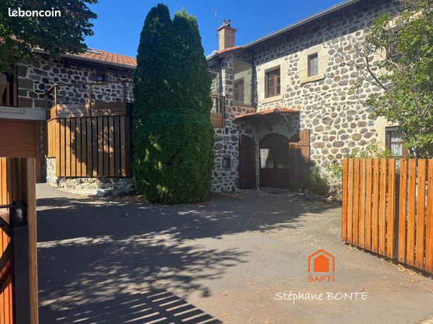 Maison 6 pièces 210 m²