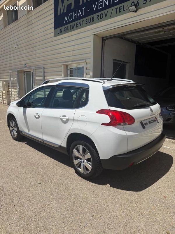 Peugeot 2008 1.6 VTI 120 CH ALLURE (image 3)