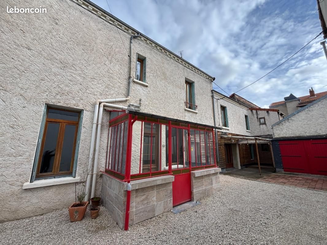 Maison 7 pièces 139 m² · à Le Coteau · 139 m² · 249 000 €