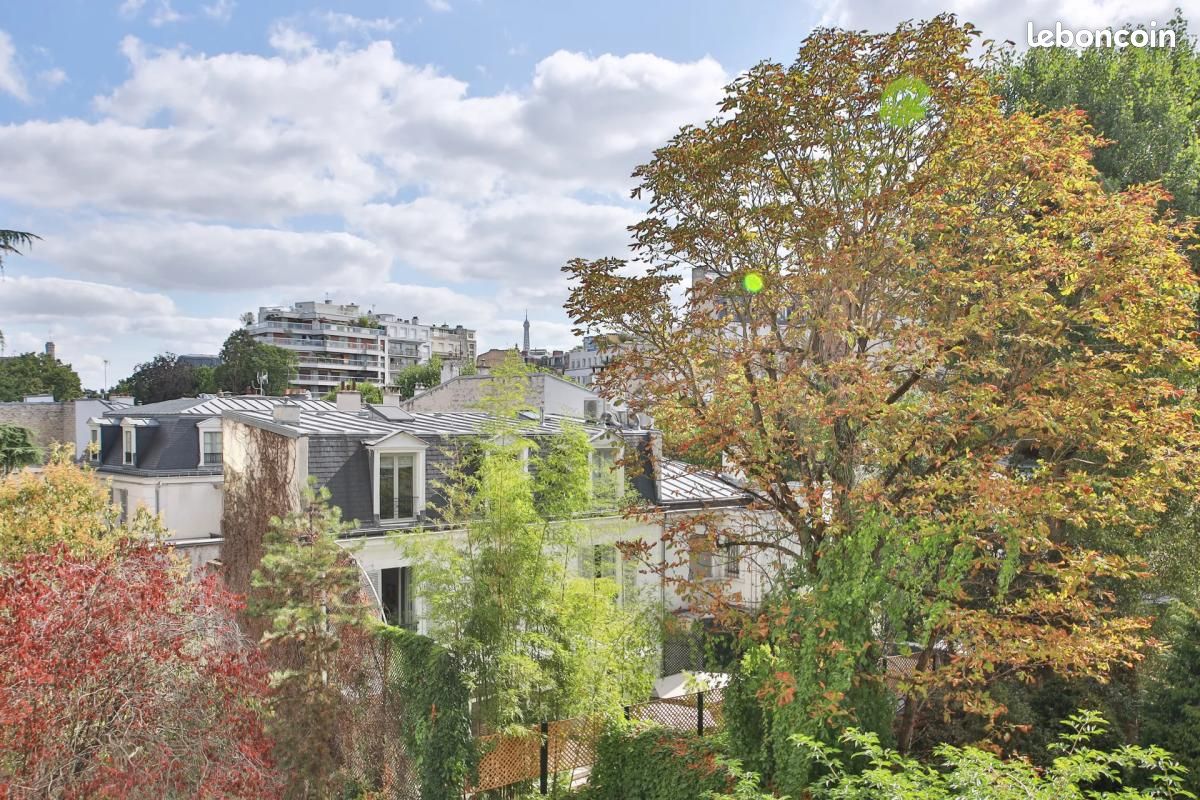 Appartement 5 pièces 130 m² · à Paris · 130 m² · 1 350 000 €