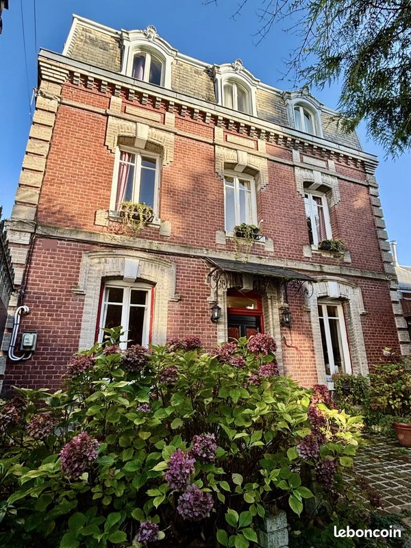 Maison 6 pièces 137 m² · à Darnétal · 137 m² · 283 500 €