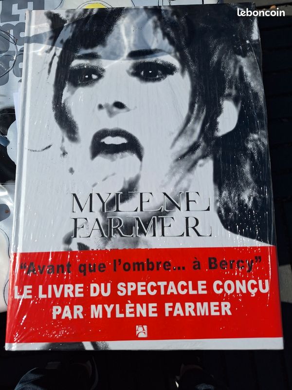 Livre Mylene Farmer à Bercy (image 3)