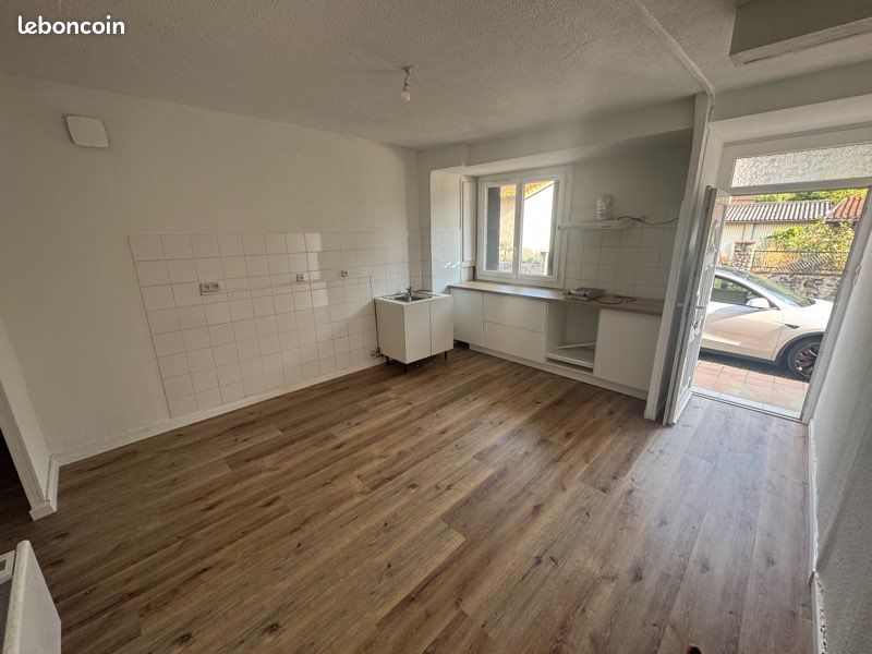 Appartement 3 pièces 48 m² · à Tarascon-sur-Ariège · 48 m² · 517 €