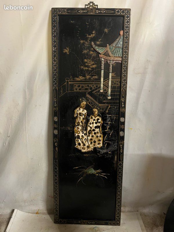 Panneau asiatique ancien en bois laqué noir – incrustations de pierres vers 1930 (image 7)