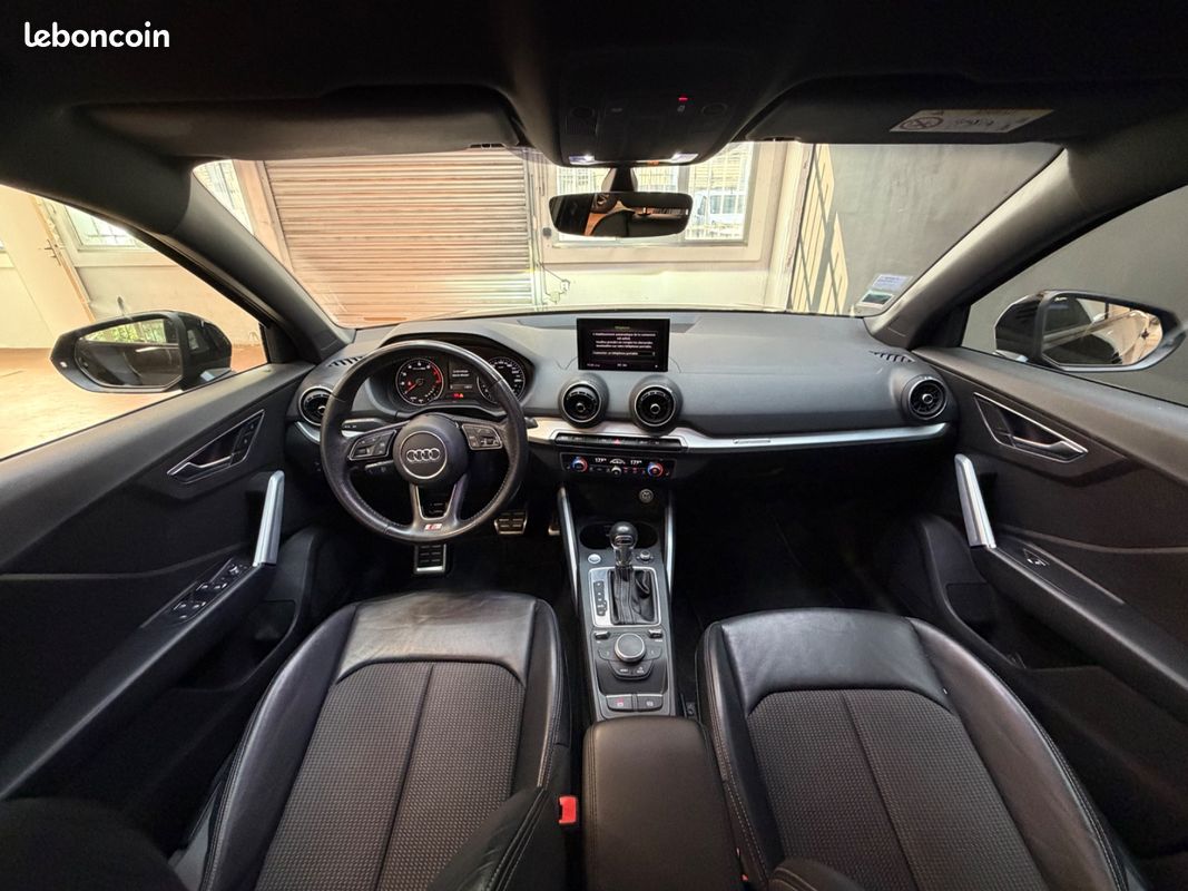 Audi Q2 35 TFSI 150Ch S-LINE INTERIEUR ET EXTERIEUR / BOITE AUTO / HISTORIQUE COMPLET AUDI / CAMERA DE RECUL / KEYLESS ACCESS / CLIM BI-ZONE (image 2)