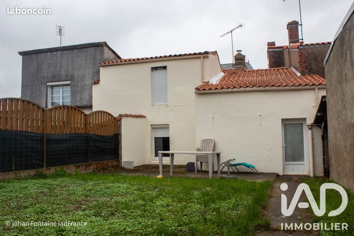Maison 5 pièces 110 m² · aux Brouzils · 110 m² · 169 000 €