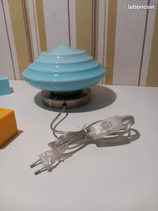 LAMPE A POSER "OPALINE BLEUE" ViNTAGE (image 7)