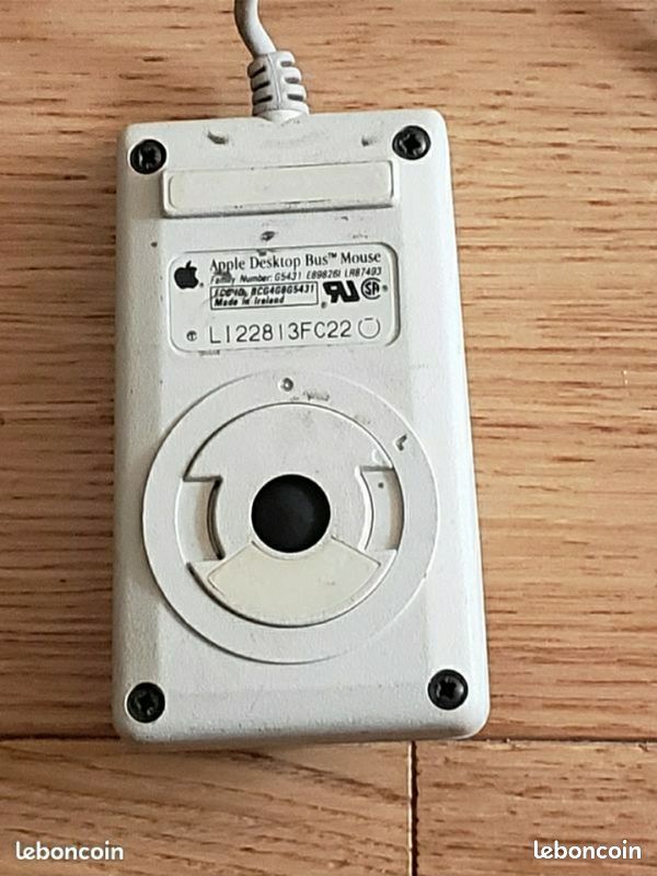 Souris Apple Desktop Bus Mouse G5431 (image 2)