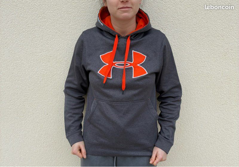 Sweat à Capuche Under Armour Garçon - Taille M - Gris Avec Accents Orange - Coupe Vent