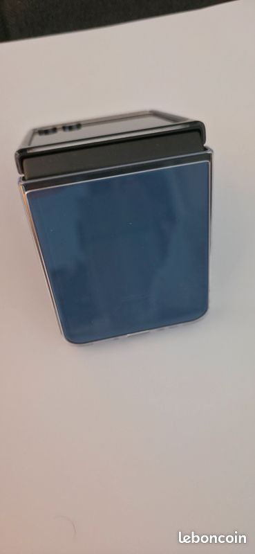 Samsung Z Flip 5 - Bleu - 512gb (image 2)