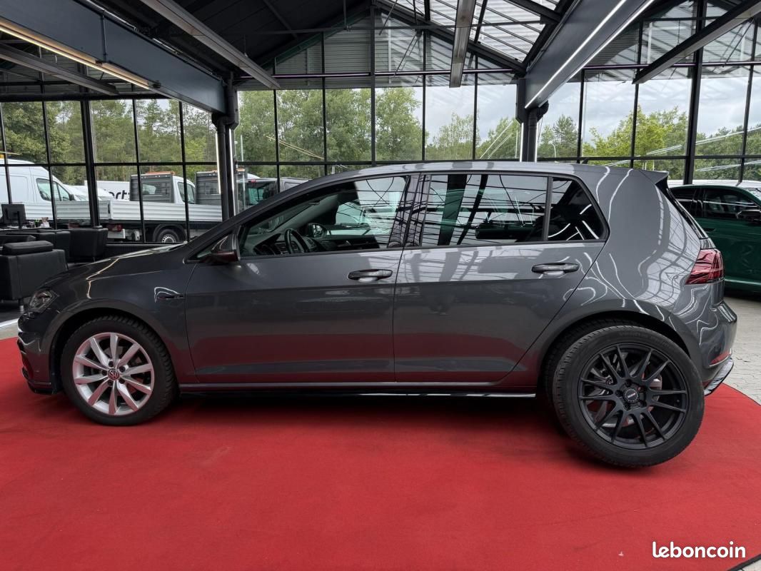Volkswagen Golf 1.5 TSI R-Line Highline | 150 ch BVM Sièges chauffants Phares LED Apple CarPlay/A... (image 12)