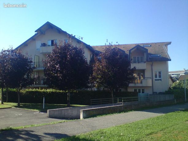 Studio 1 pièce 27 m²
