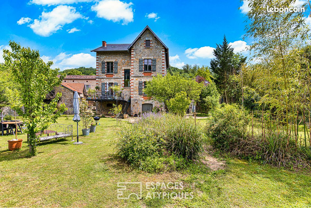 Maison 13 pièces 225 m² · à Saint-Antonin-Noble-Val · 225 m² · 549 000 €