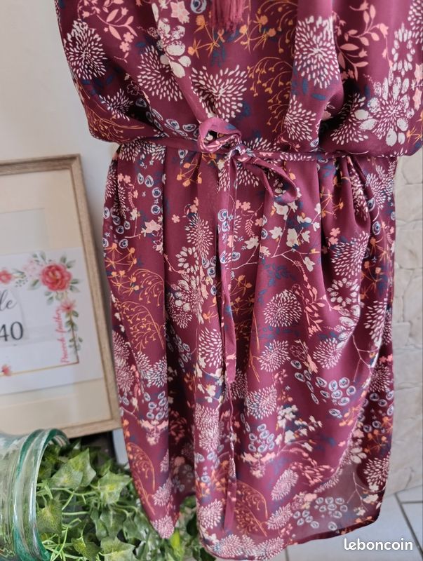Robe bordeaux fleurie L/40 (image 9)