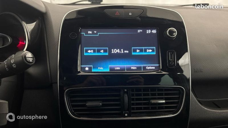 Renault Clio 1.5 dCi 110ch energy Edition One 5p (image 18)