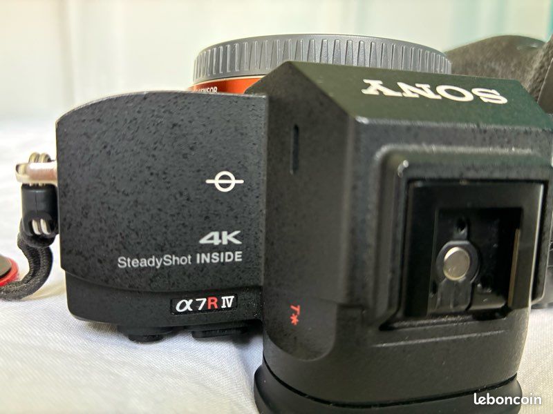Sony A7R IV– 61 mp – 19 450 expositions – boîte + 2 batteries (image 6)