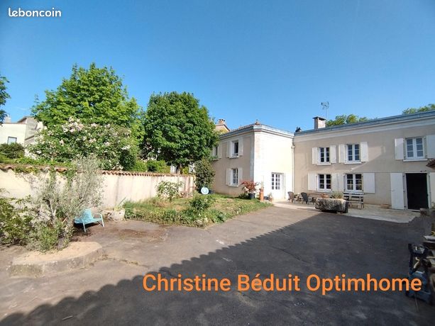 Maison 7 pièces 223 m²