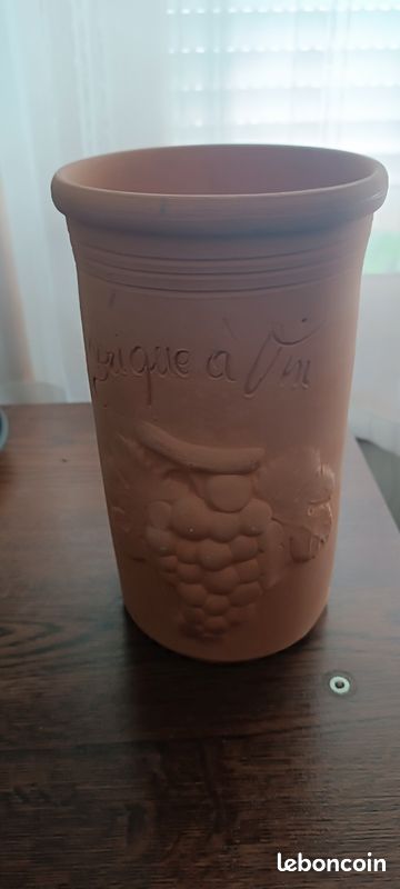 Brique a vin (image 1)