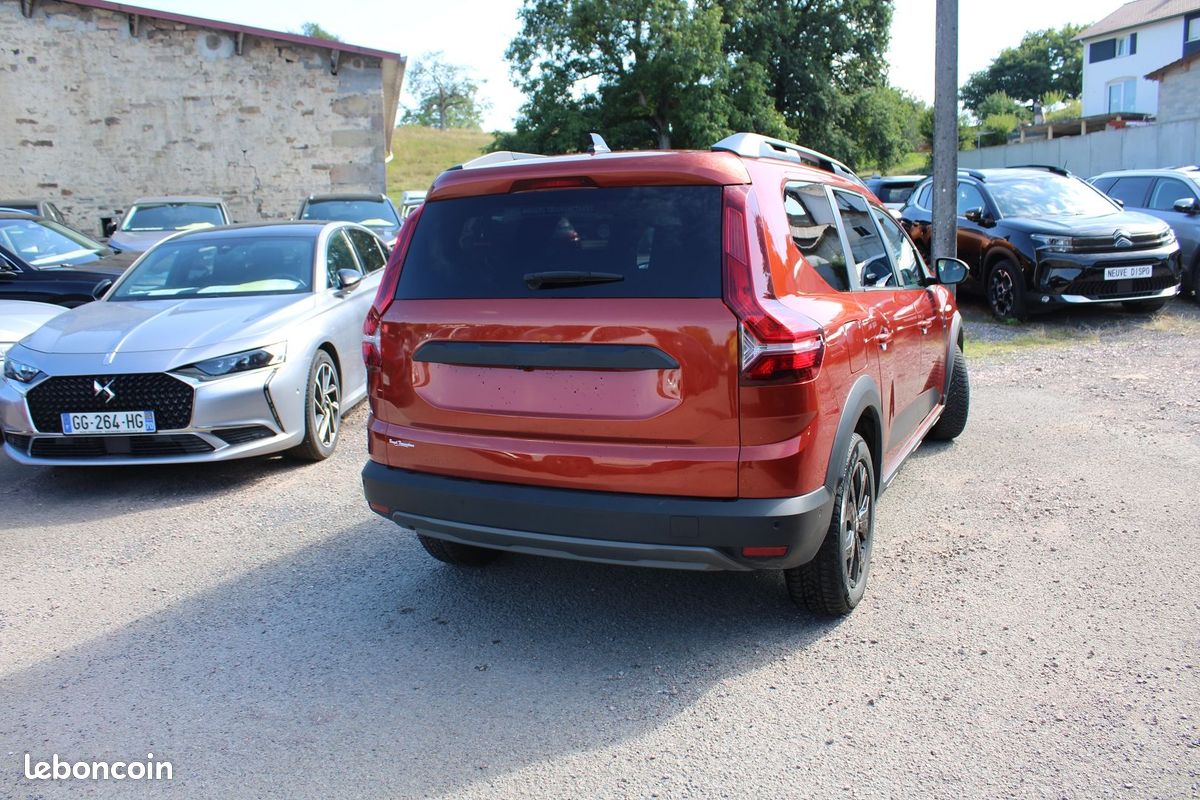 Dacia JOGGER TCE 100 CV ESS/GAZ EXTREME LIMITED EDITION CAMÉRA GRAND GPS 3D USB FULL LEDS BV6 (image 2)