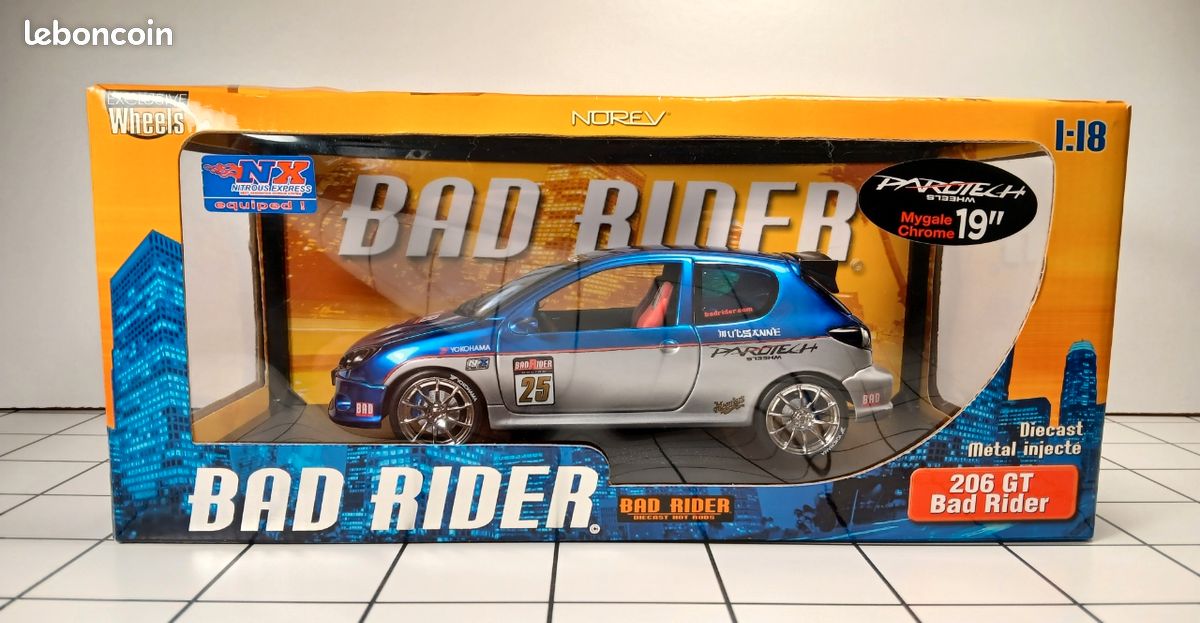 NOREV 1/18 PEUGEOT 206CC BAD RIDER ROUGE LIMITÉE 1000PCS - READ