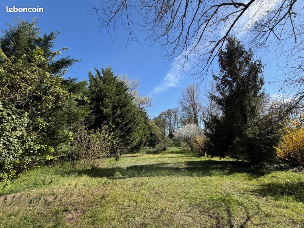 Terrain 520 m² Peujard · 60 000 €