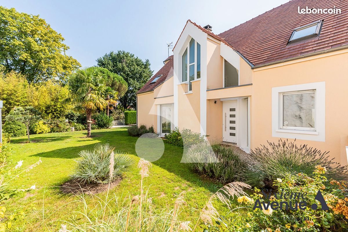 Maison 6 pièces 195 m² · à Arpajon · 195 m² · 599 000 €