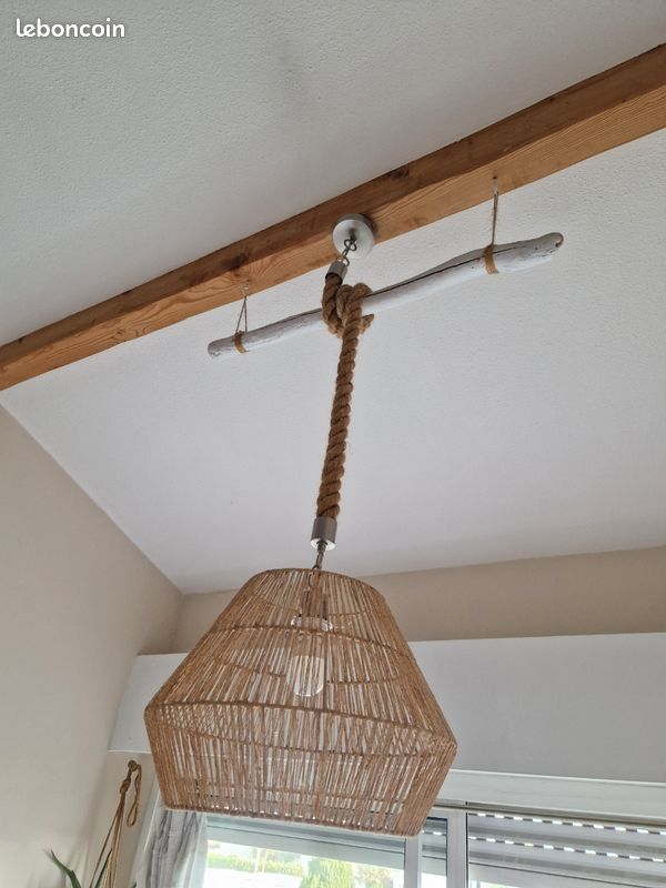 Suspension luminaire (image 1)