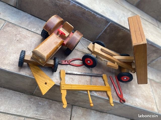 Tracteur en bois DEJOU - Collection Tracteur en bois DEJOU - Collection