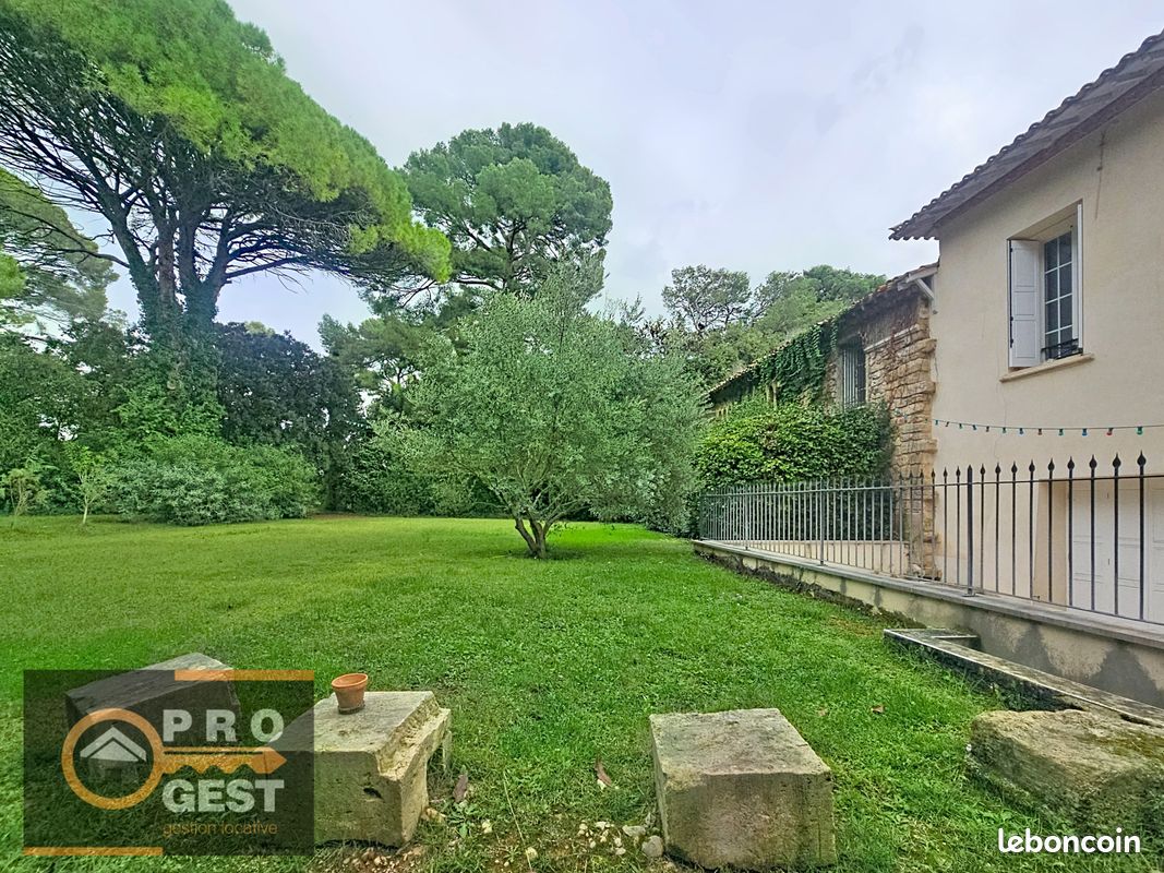 Maison 17 pièces 585 m² · à Montpellier · 585 m² · 3 200 000 €