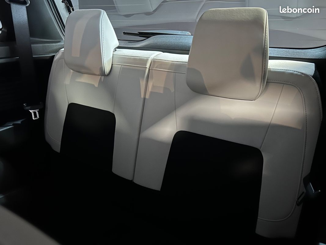 Citroen c3 aircross hybride 145 bva e-dcs6 7pl max 0km -13% (image 22)