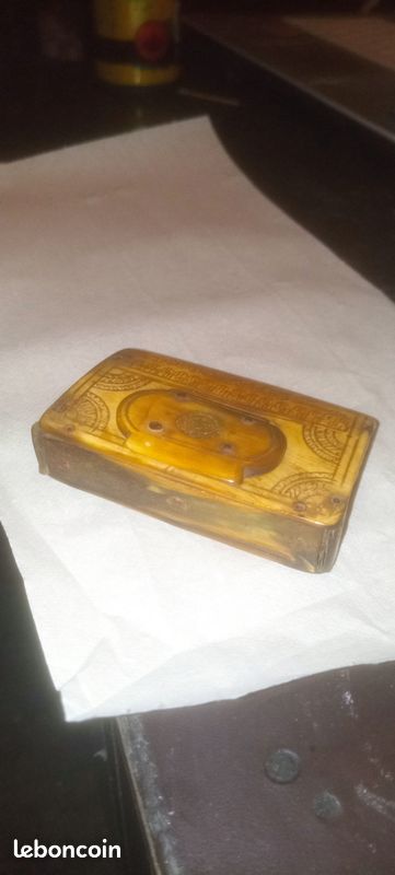 Ancienne tabatière, en corne de yack, gravée (image 5)