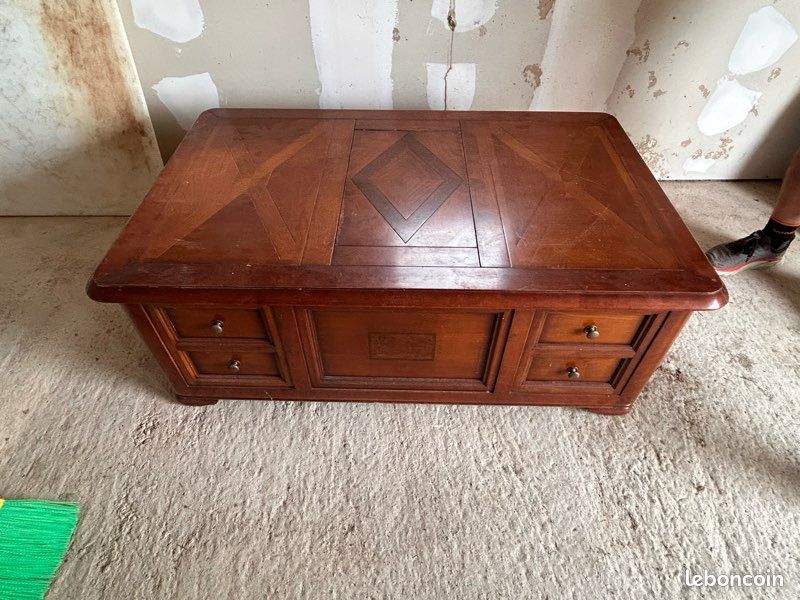 Table basse en merisier (image 1)