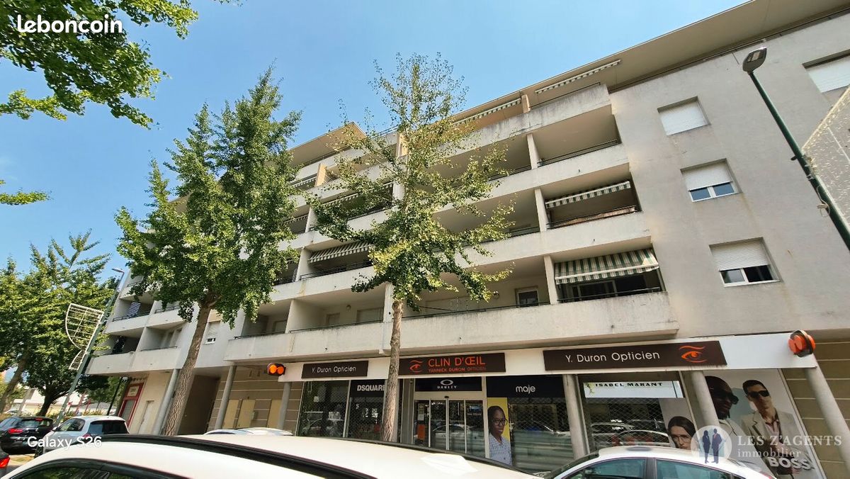 Appartement 4 pièces 82 m² · à Échirolles · 82 m² · 970 €/mois