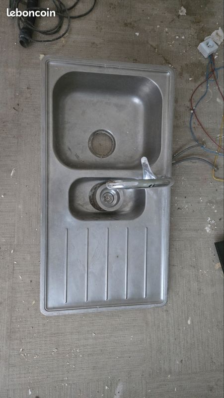 Evier + robinet inox (image 2)