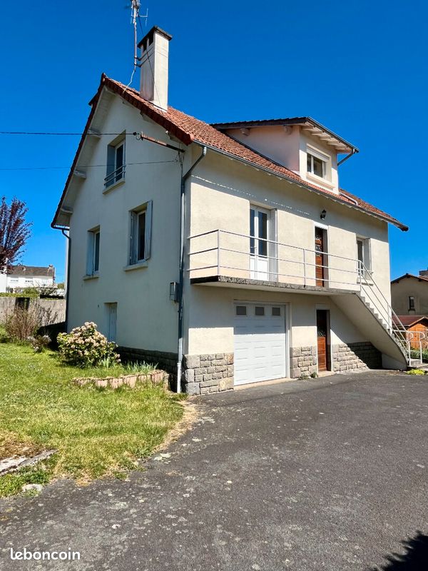 Maison 6 pièces 151 m² · à Aurillac · 151 m² · 188 000 €