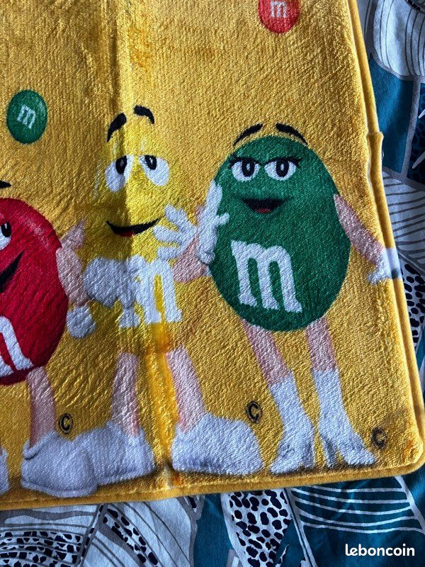 🍫 Tapis en velours / peluche M&M’s tout doux décoratif intérieur ou extérieur 🍭 (image 4)