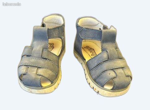 Sandales enfants taille 24 (image 1)