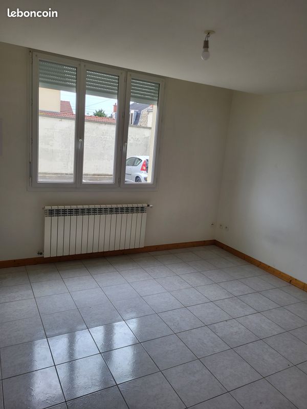 Appartement 1 pièce 27 m² · à Sainte-Savine · 27 m² · 445 €/mois