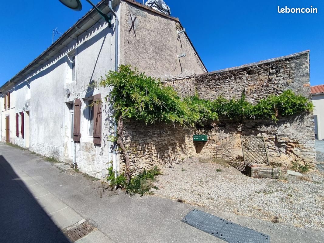 Maison 2 pièces 58 m² · à Saint-Vincent-Sterlanges · 58 m² · 83 500 €