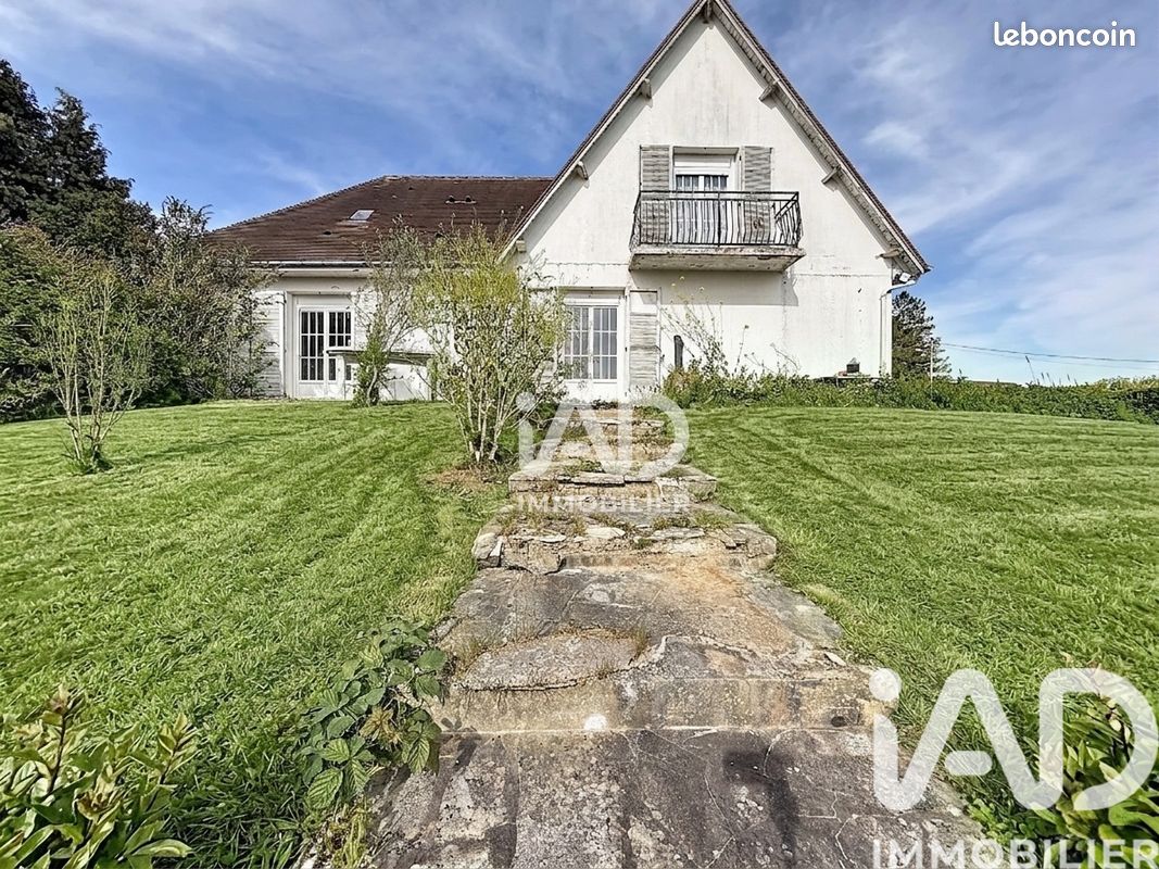 Maison 5 pièces 148 m² · à Saint-Sulpice-sur-Risle · 148 m² · 160 000 €