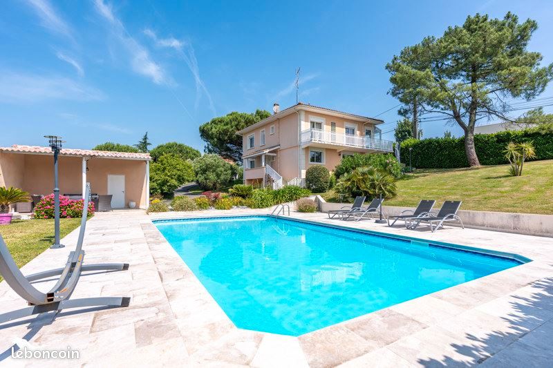 Maison 8 pièces 194 m² · à Marmande · 194 m² · 249 000 €