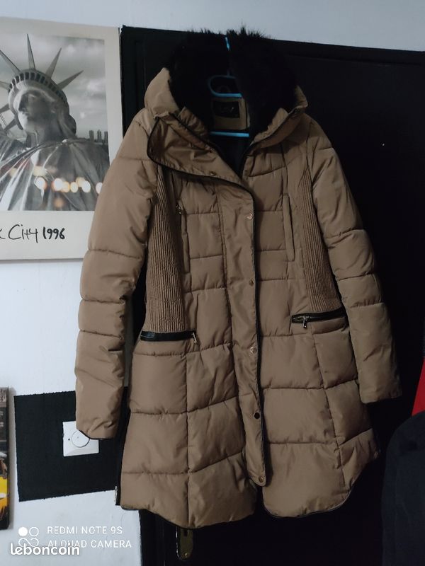 Vêtements manteau taille XL (image 1)