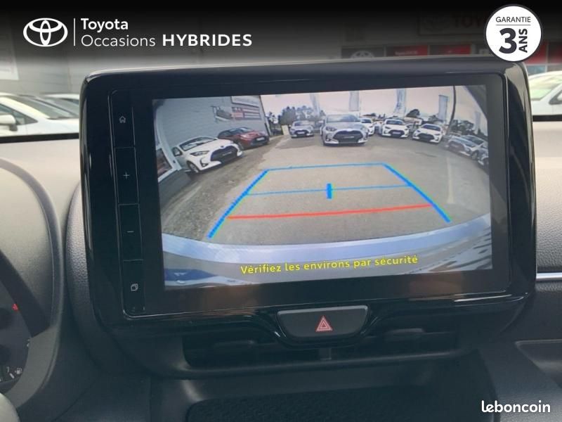 Toyota Yaris 116h Dynamic Business 5p MC24 (image 20)