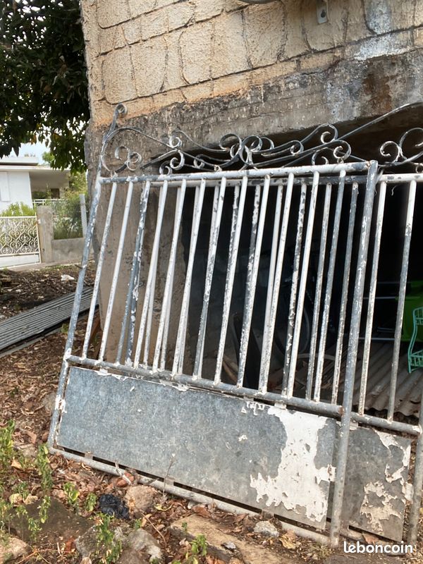 Barrière galvanisé (image 1)