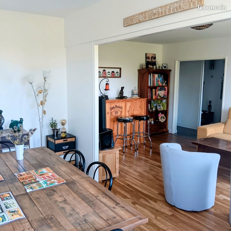 Appartement 5 pièces 83 m² · à Auxerre · 83 m² · 122 000 €